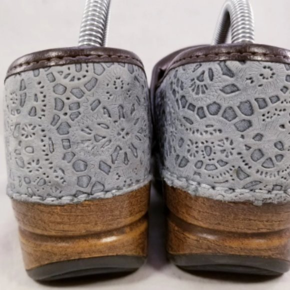 DANSKO XP PROFESSIONAL STAPLED CLOGS  BLUE TOOLED LEATHER PAISLEY FLORAL 38/7 - Picture 6 of 8